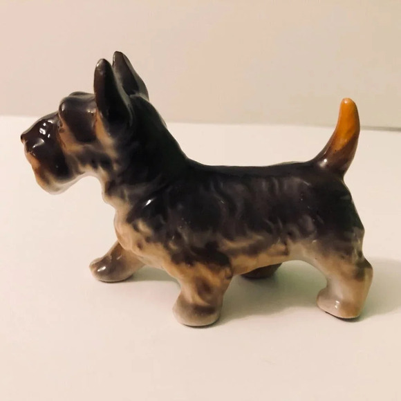Vintage Small Scottish Terrier Figurine 3.5 Inch Long Dog Figure Japan - Picture 12 of 12